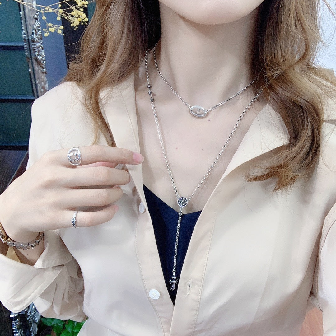 Gothic Emblem Pendant Necklace in Antique Silver-Tone – Design 02 side detail