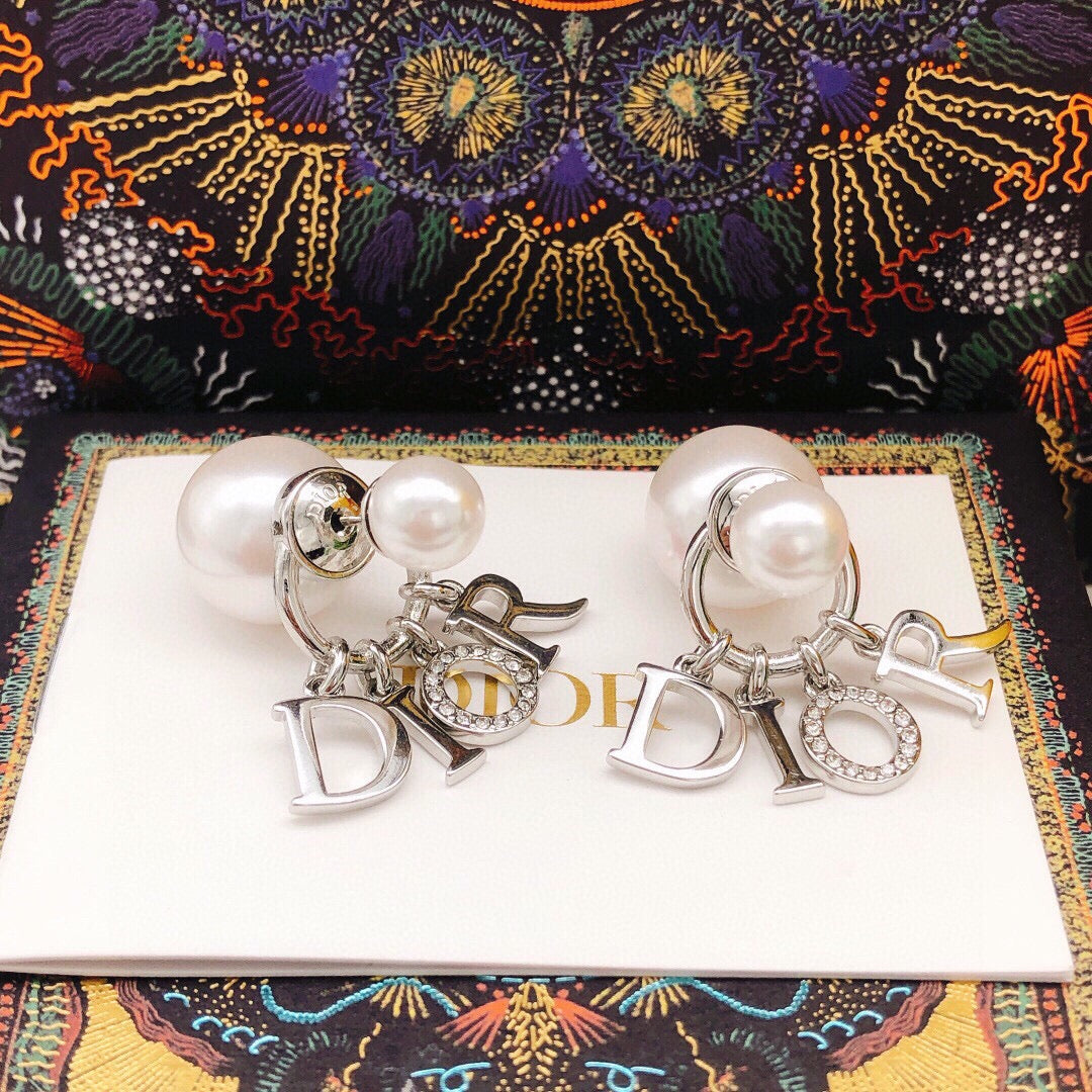 Pearl-Style Motif Statement Earrings in Silver-Tone with Pearl-Style Detail – Design 002 side detail
