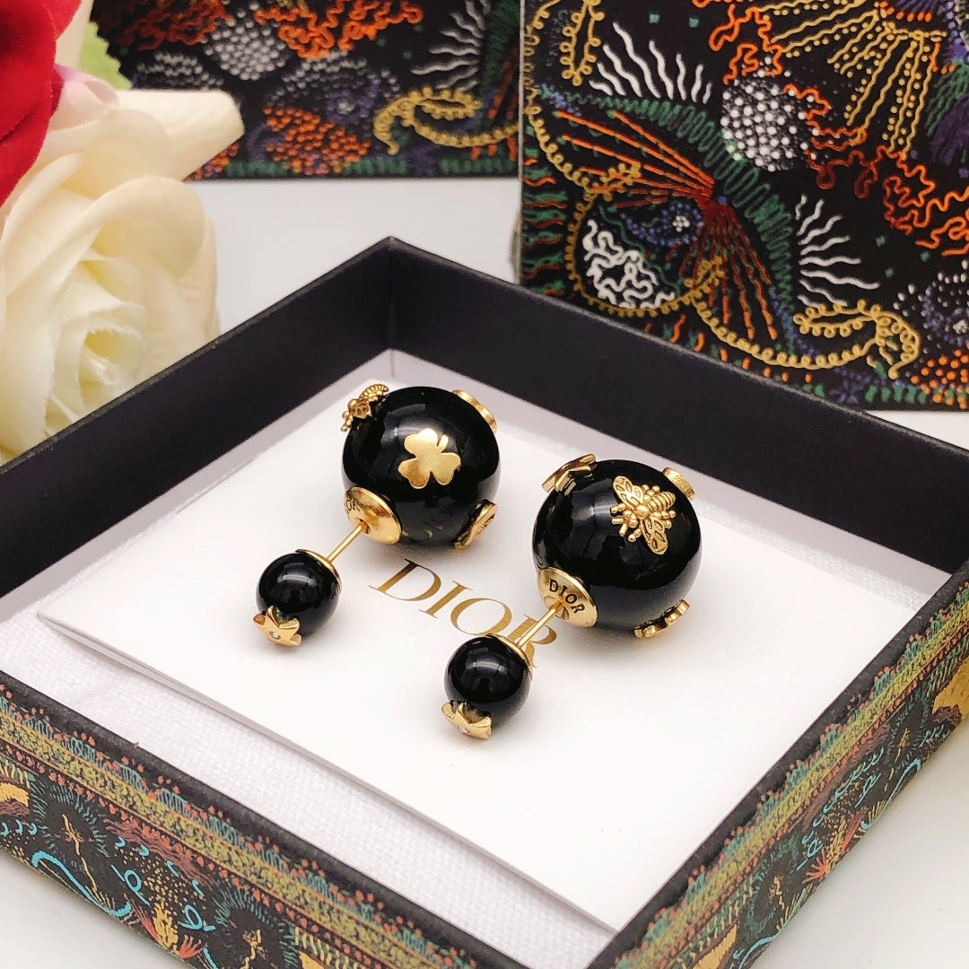 Pearl-Style Motif Stud Earrings in Black-Tone with Pearl-Style Detail detail view