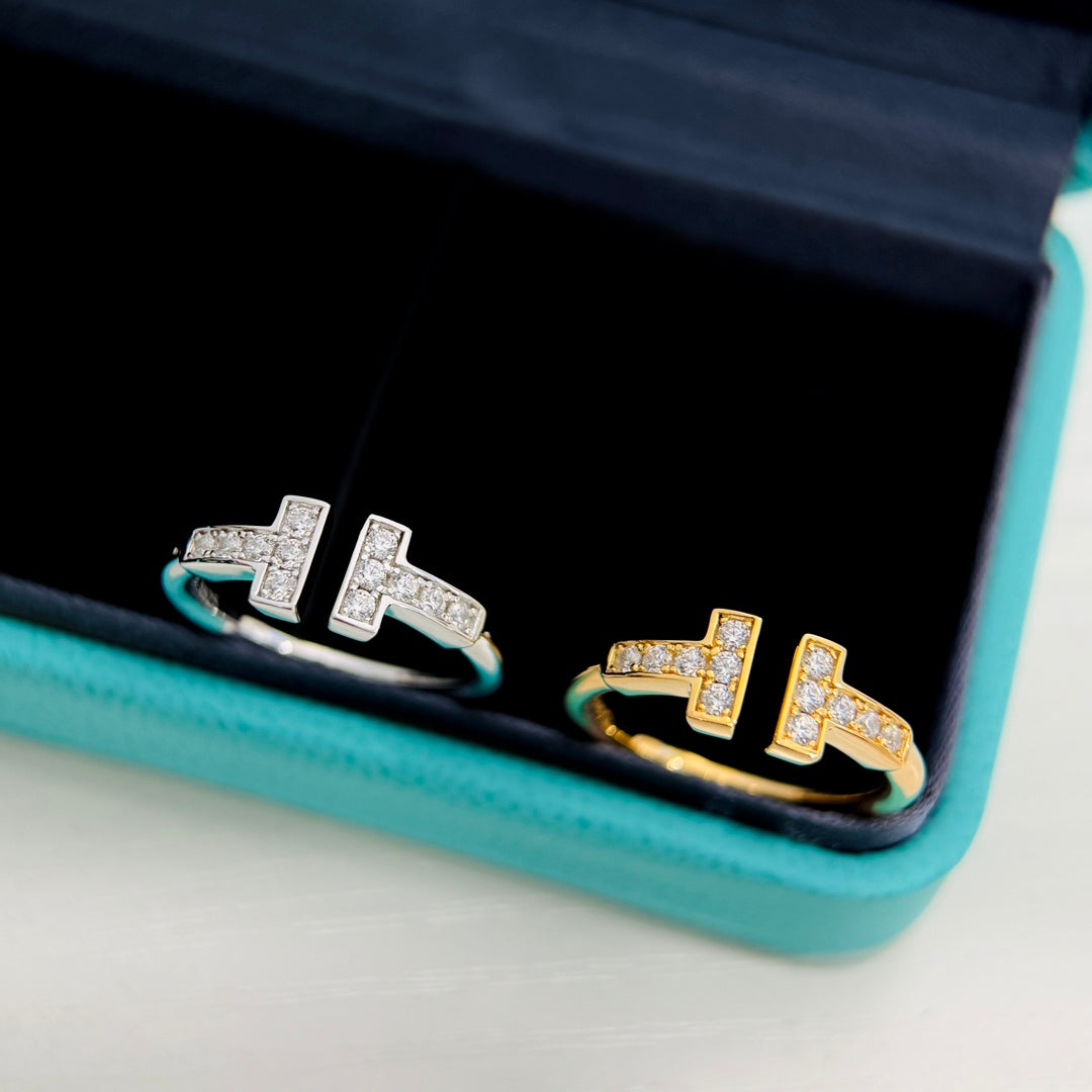 Signature Motif Statement Ring in Polished Metal-Tone – Design 02 detail view