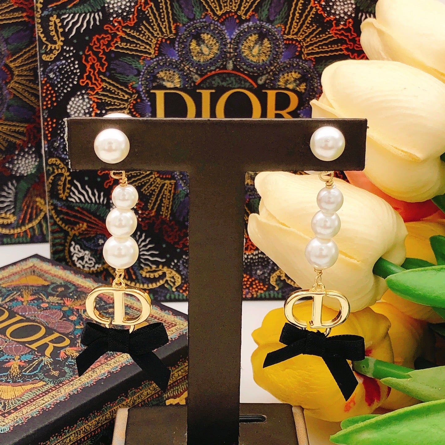 Bow & Butterfly Motif Stud Earrings in Polished Metal-Tone – Design 007 close-up detail