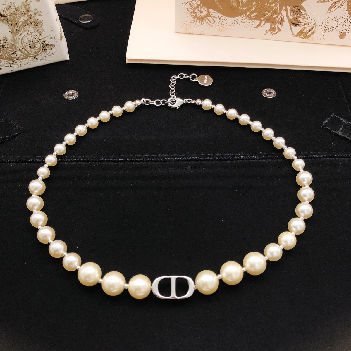 Pearl-Style Motif Pendant Necklace in Silver-Tone with Pearl-Style Detail – Design 005 side detail