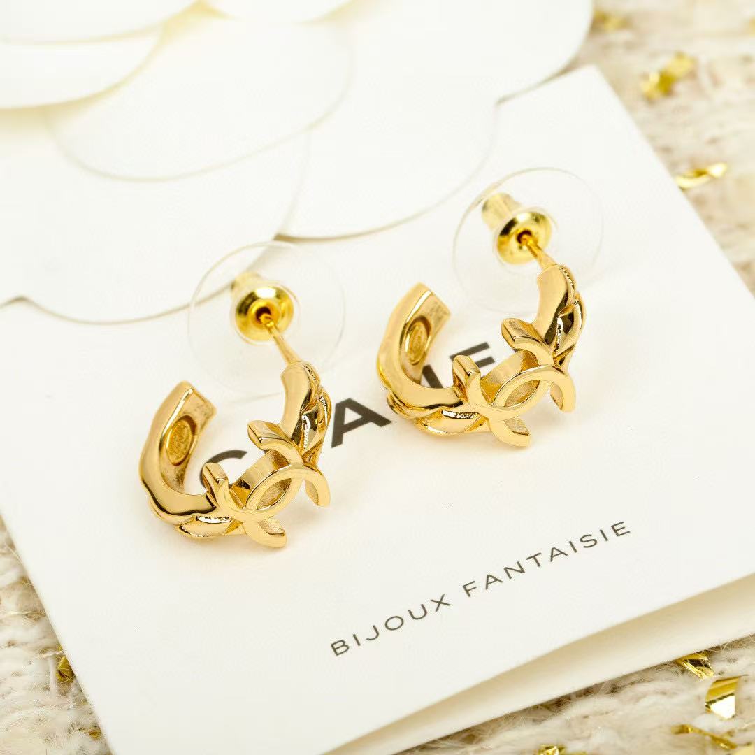 Double-C Emblem Stud Earrings in Gold-Tone – Design 030 styled product view