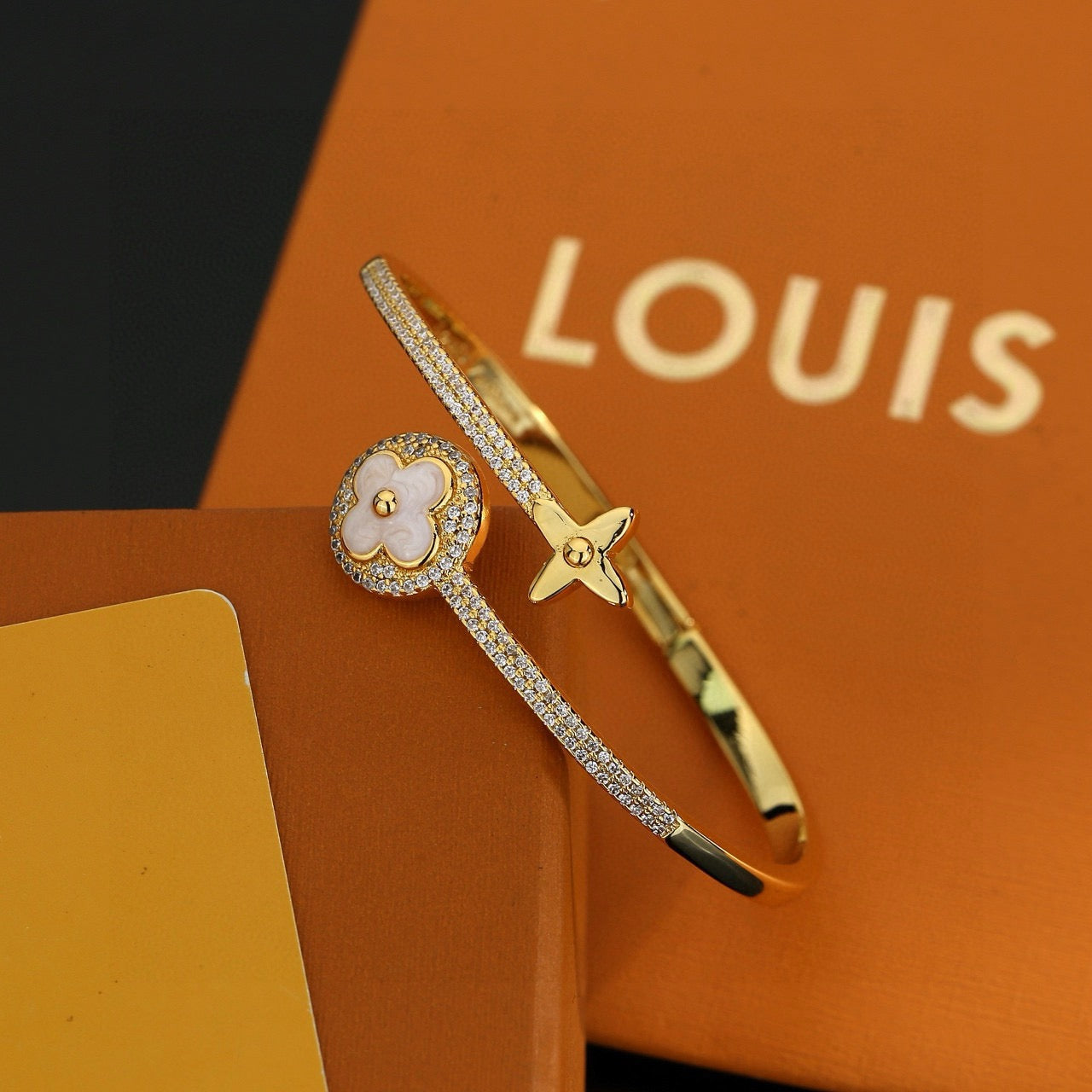 Clover Bangle in Polished Metal-Tone – Clover Detail – Design 014 styled product view