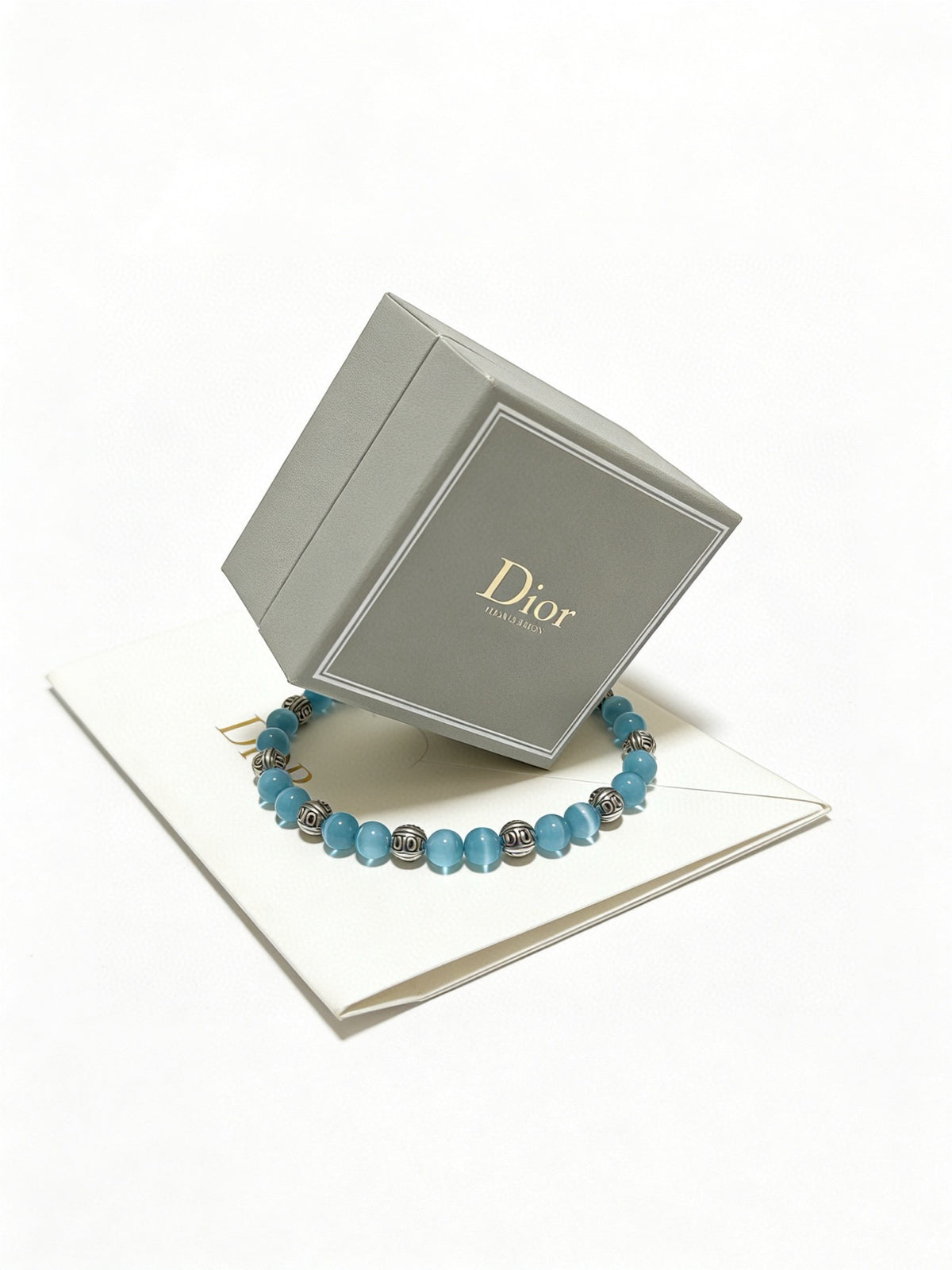 Star Motif Statement Bracelet in Silver-Tone with Vintage-Style Finish – Design 015 close-up detail