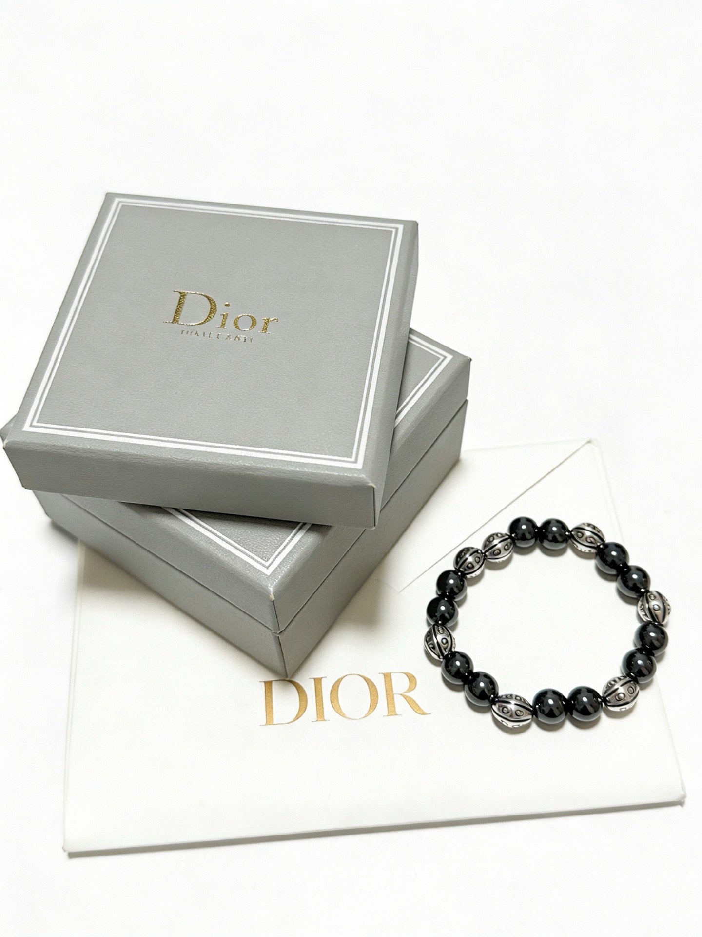 Star Motif Statement Bracelet in Silver-Tone with Vintage-Style Finish – Design 014 main product view