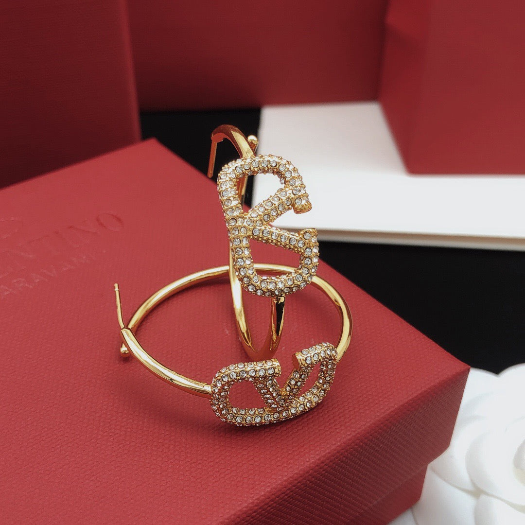 Moon Crystal-Accent Statement Earrings – Design 01 styled detail