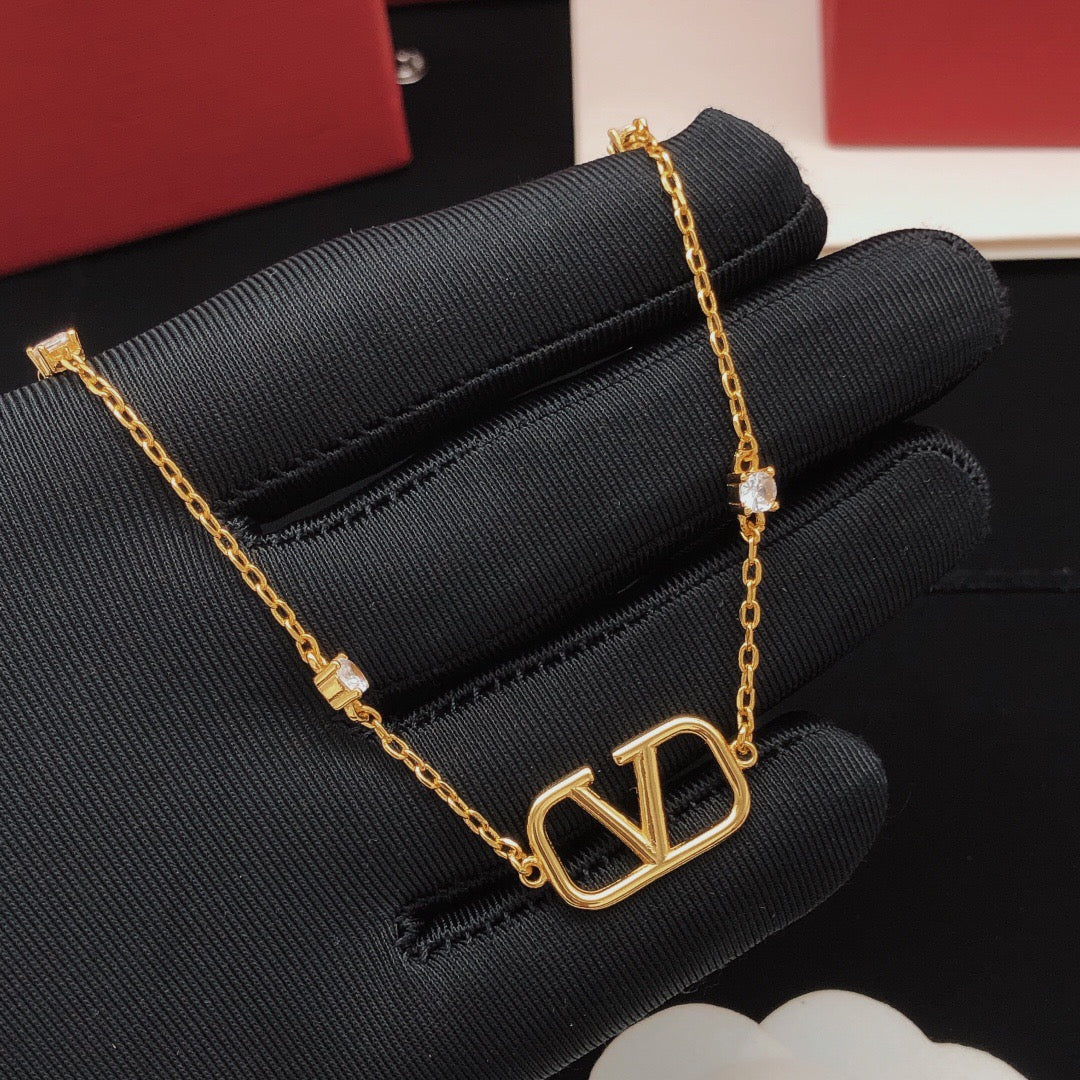 V Emblem Crystal-Accent Pendant Necklace – Design 08 styled detail