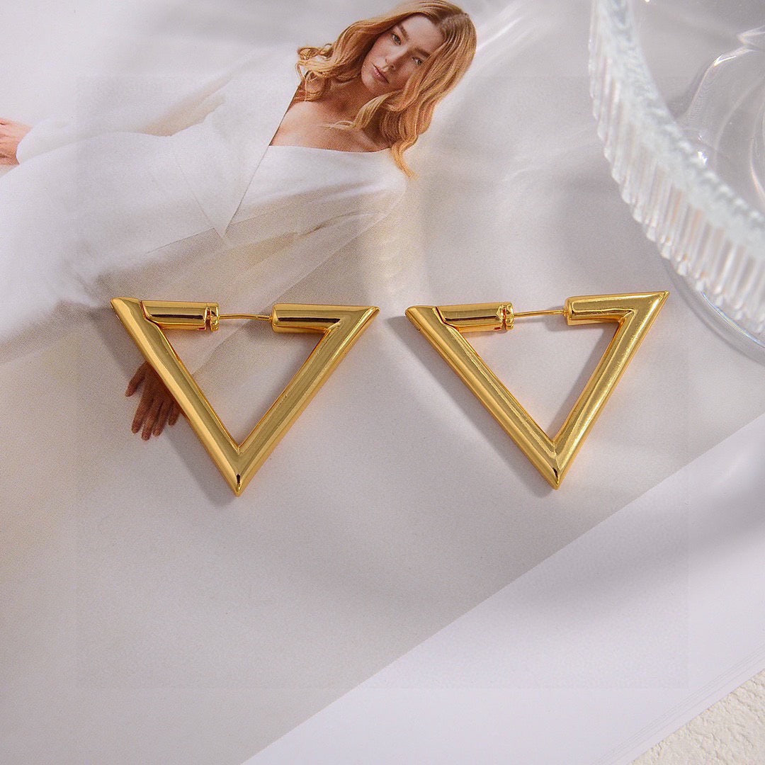 Triangle Stud Earrings in Gold-Tone – Design 02 styled detail