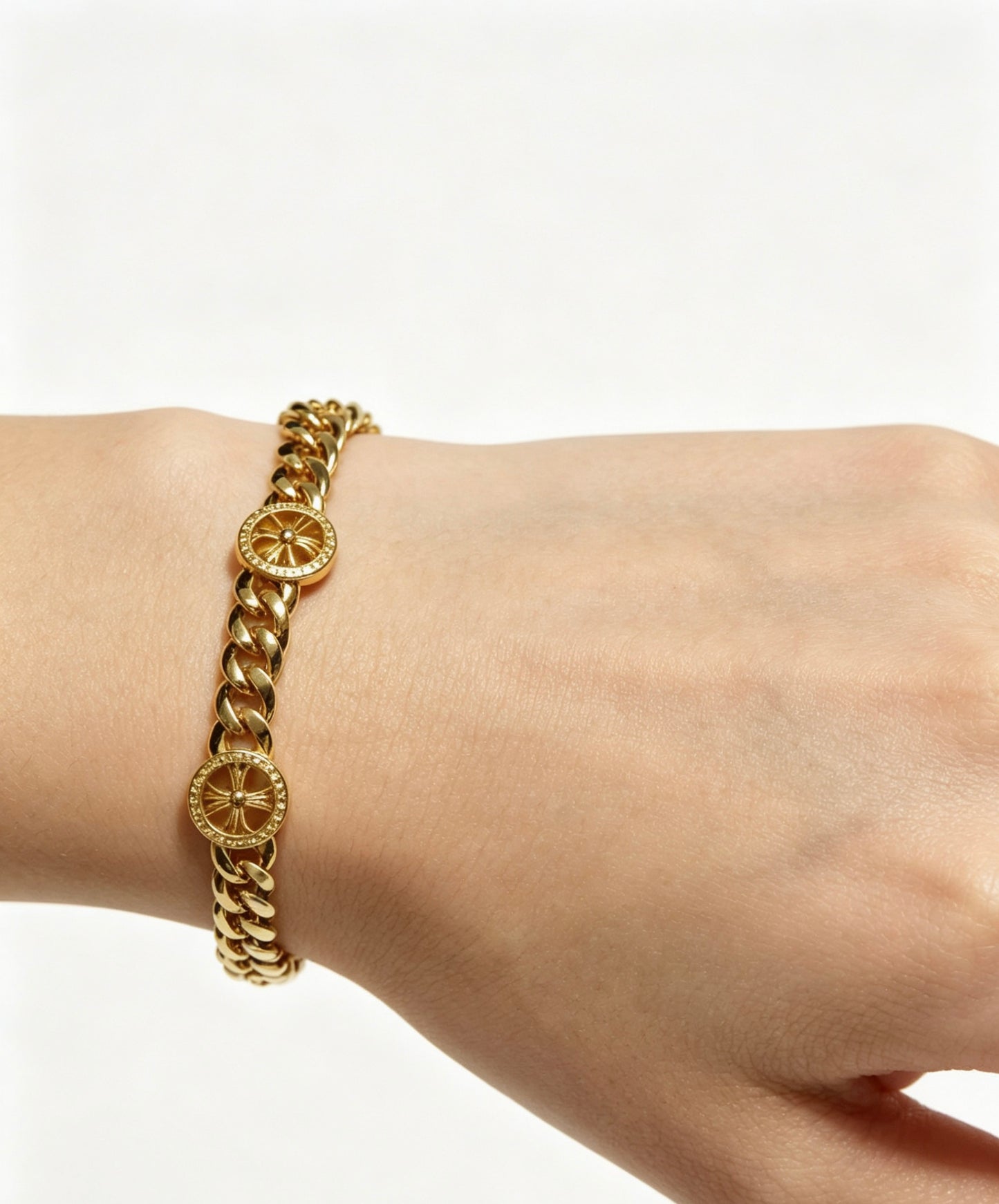 Signature Emblem Bracelet in Polished Metal-Tone – Design 020 side detail