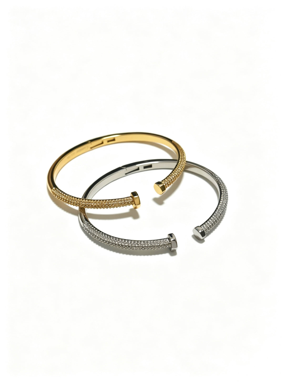 Sculptural Statement Bracelet in Gold-Tone – Design 23 detail view