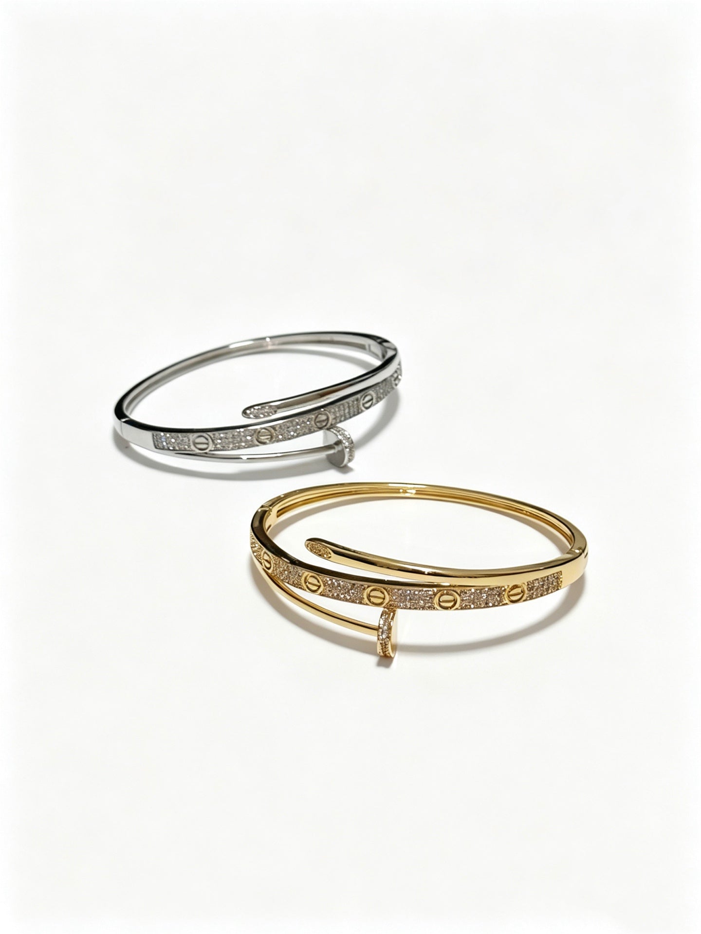 Sculptural Statement Bracelet in Gold-Tone – Design 19 side detail