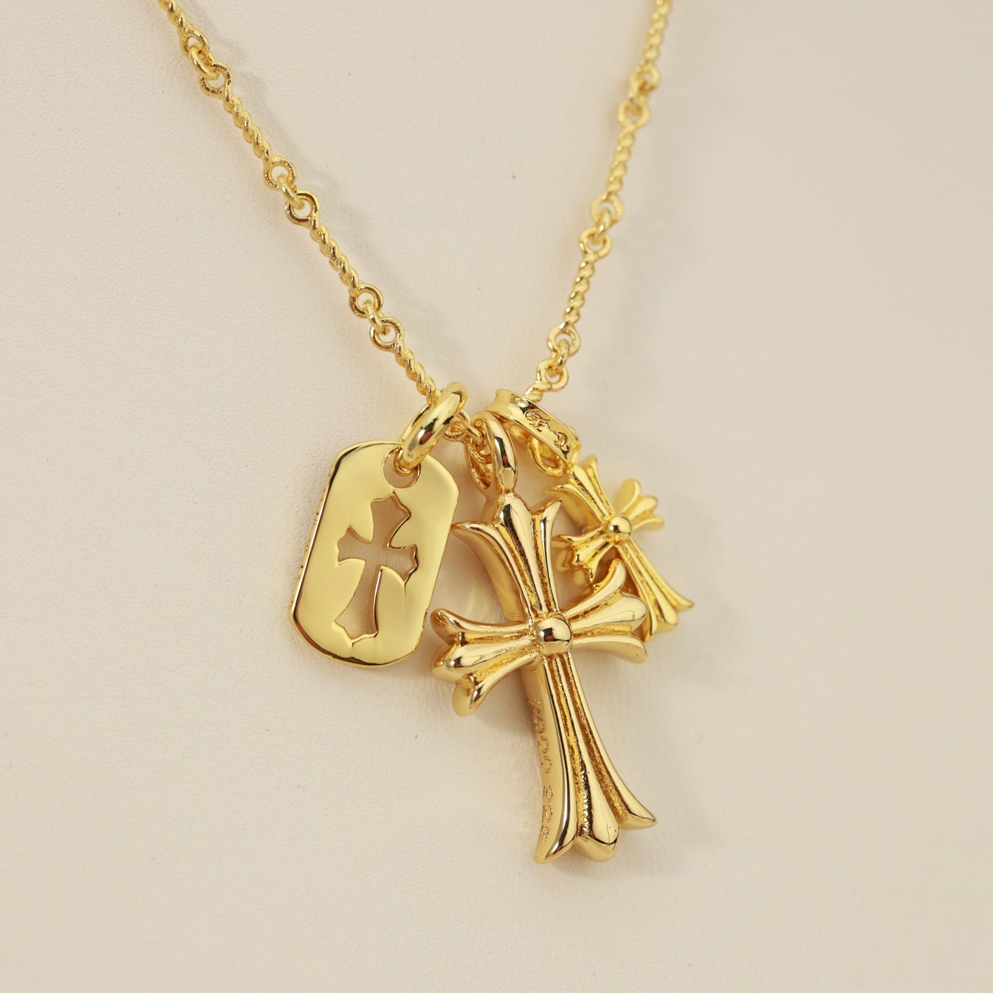Cross Pendant Necklace in Metal-Tone – Design 01 detail view