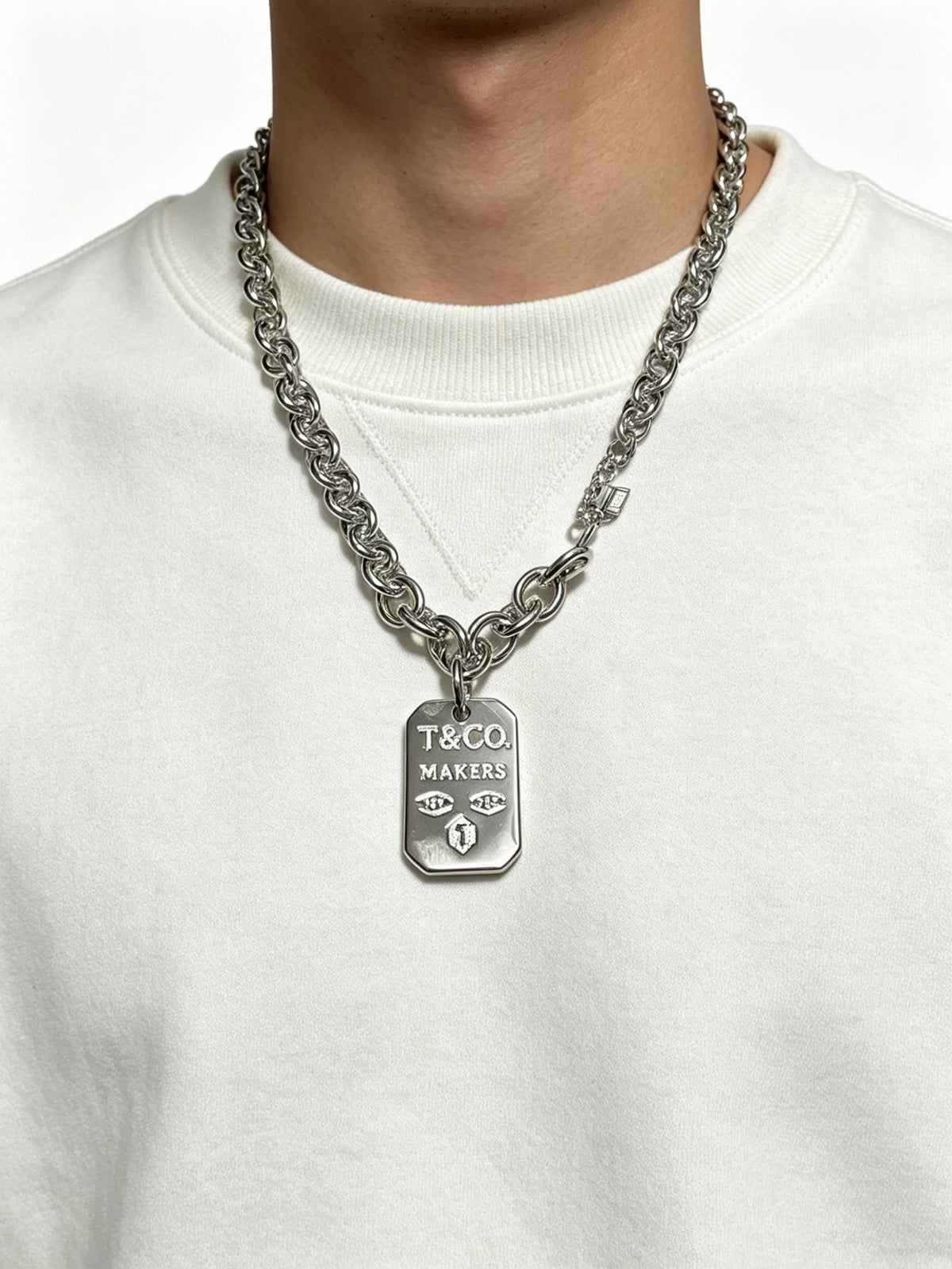 Signature Motif Pendant Necklace in Silver-Tone – Vintage Detail – Design 03 front product view