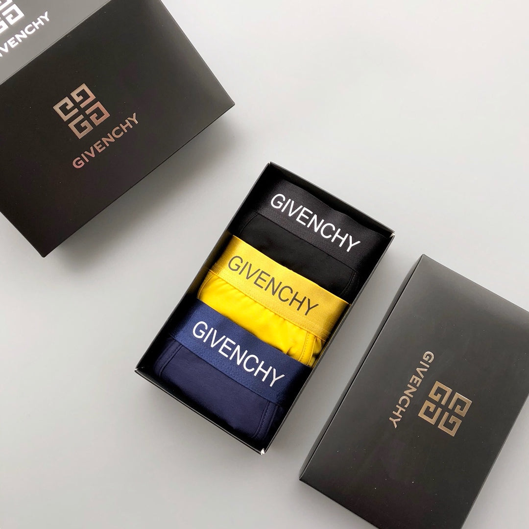 Givenchy Visible Colour, Waistband And Emblem Details Men's Boxer Briefs - 3-Piece Box