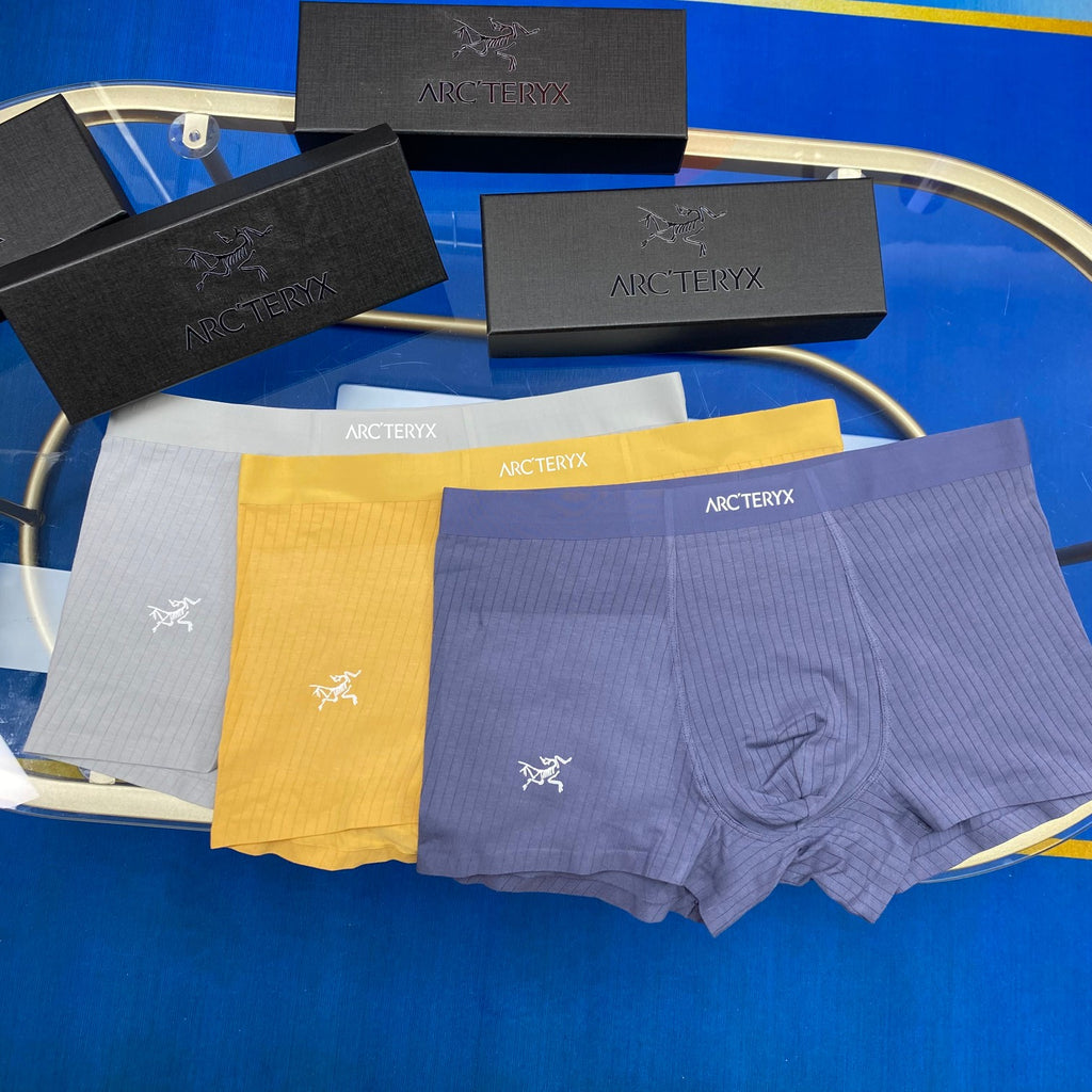 Arc'teryx Small Bird-Logo Details Men's Boxer Briefs - 3-Piece Box