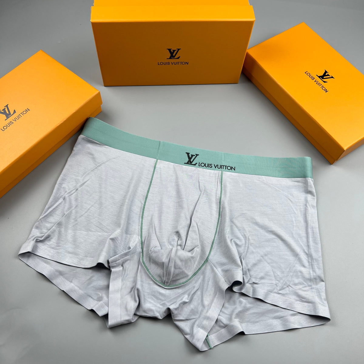 Louis Vuitton Modal Visible Colour, Waistband And Emblem Details Men's Boxer Briefs - 3-Piece Box