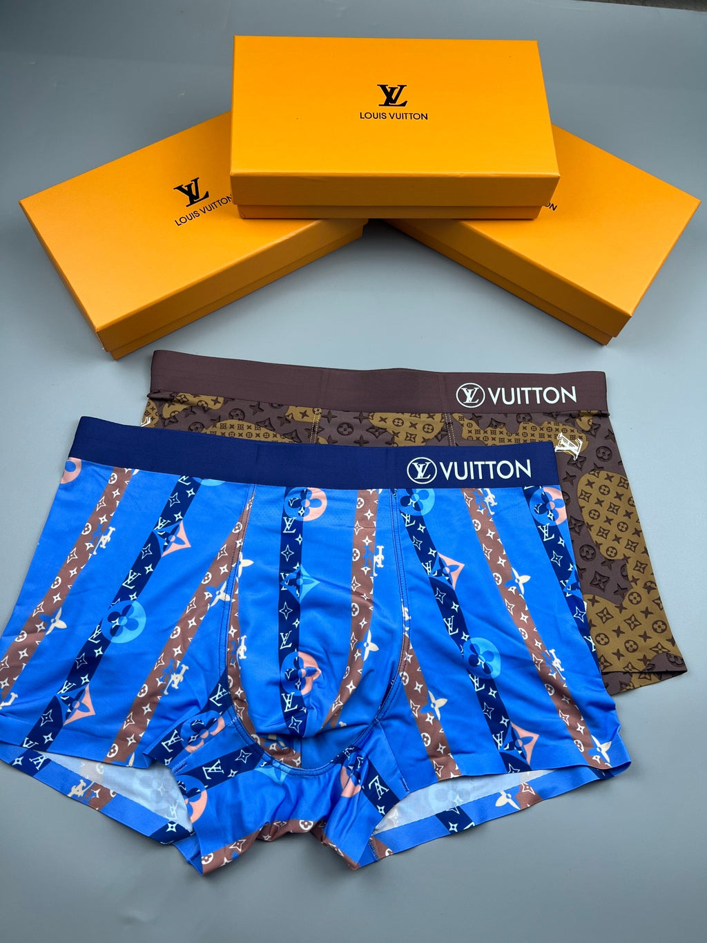 Louis Vuitton Visible Colour, Waistband And Emblem Details Men's Boxer Briefs - 3-Piece Box