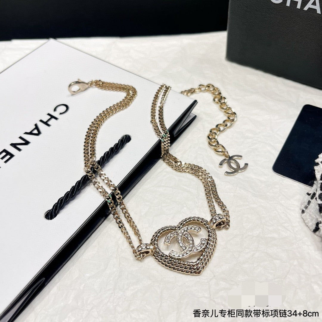 Letter Pendant Necklace in Polished Metal-Tone – Design 008 detail view