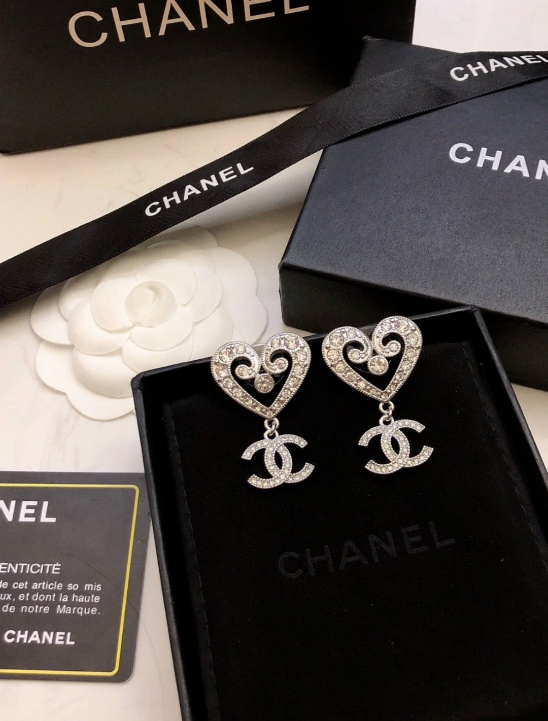Double-C Emblem Stud Earrings in Polished Metal-Tone – Design 479 main product view