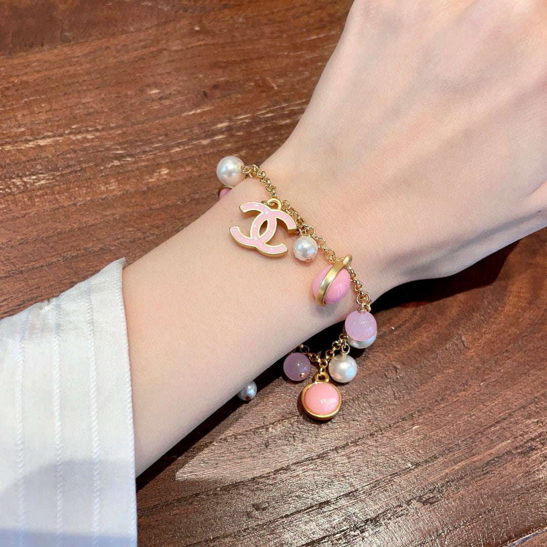Signature Emblem Bracelet in Polished Metal-Tone – Design 038 main product view