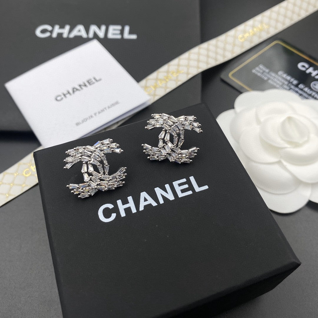 Letter Crystal-Accent Stud Earrings – Red Detail styled product view