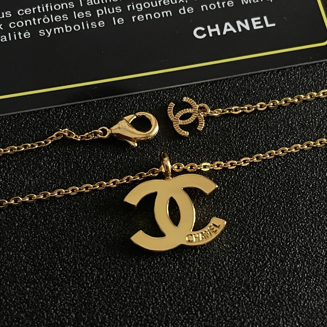 Double-C Emblem Pendant Necklace in Polished Metal-Tone – Design 058 main product view