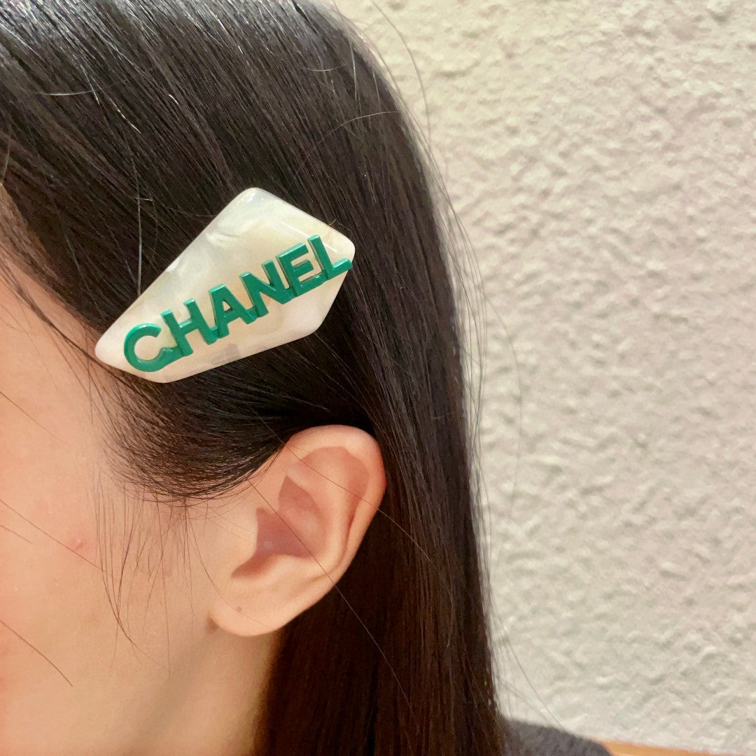 Letter Hair Clip – Design 006 front product view