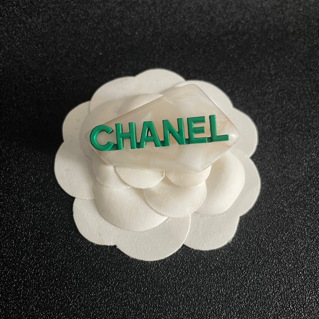 Letter Hair Clip – Design 006 front product view