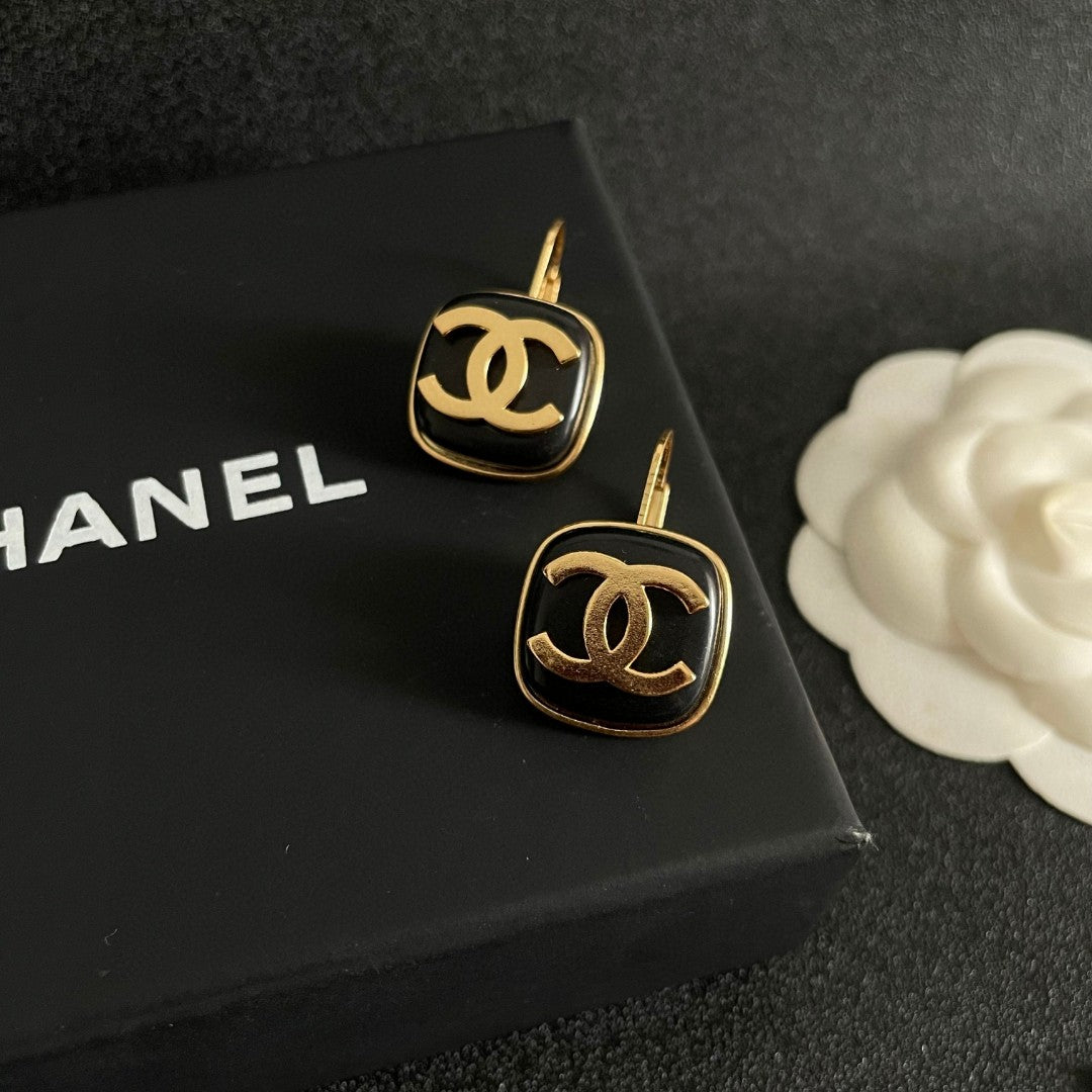 Double-C Emblem Statement Earrings in Polished Metal-Tone – Design 045 main product view