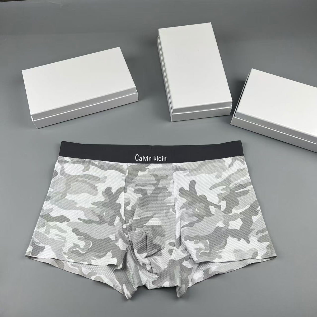 Calvin Klein Logo Waistbands Men's Boxer Briefs - 3-Piece Box