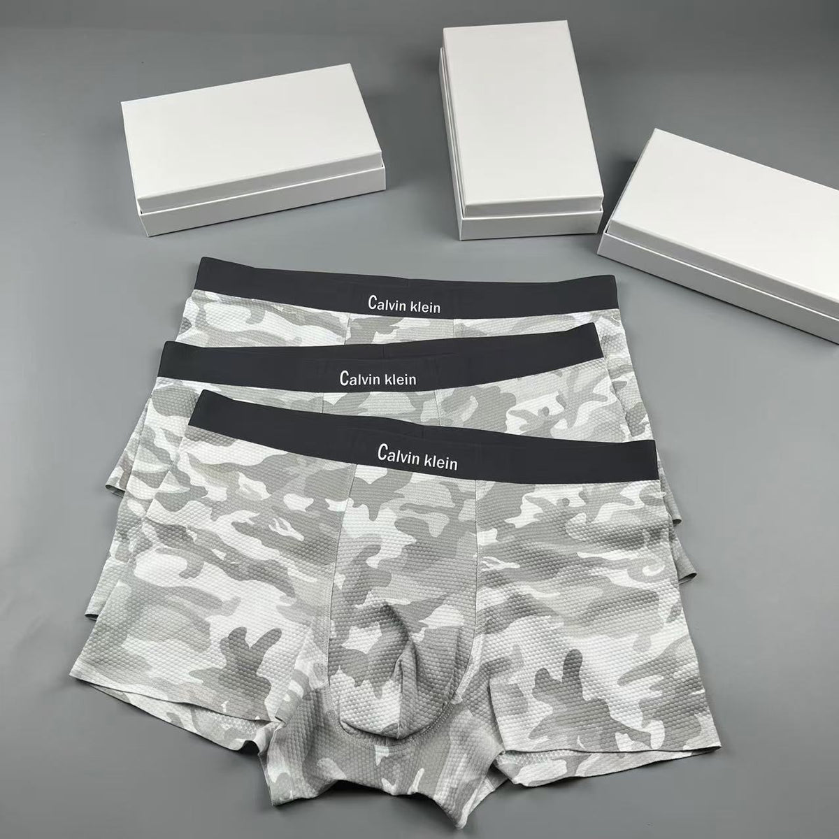 Calvin Klein Logo Waistbands Men's Boxer Briefs - 3-Piece Box