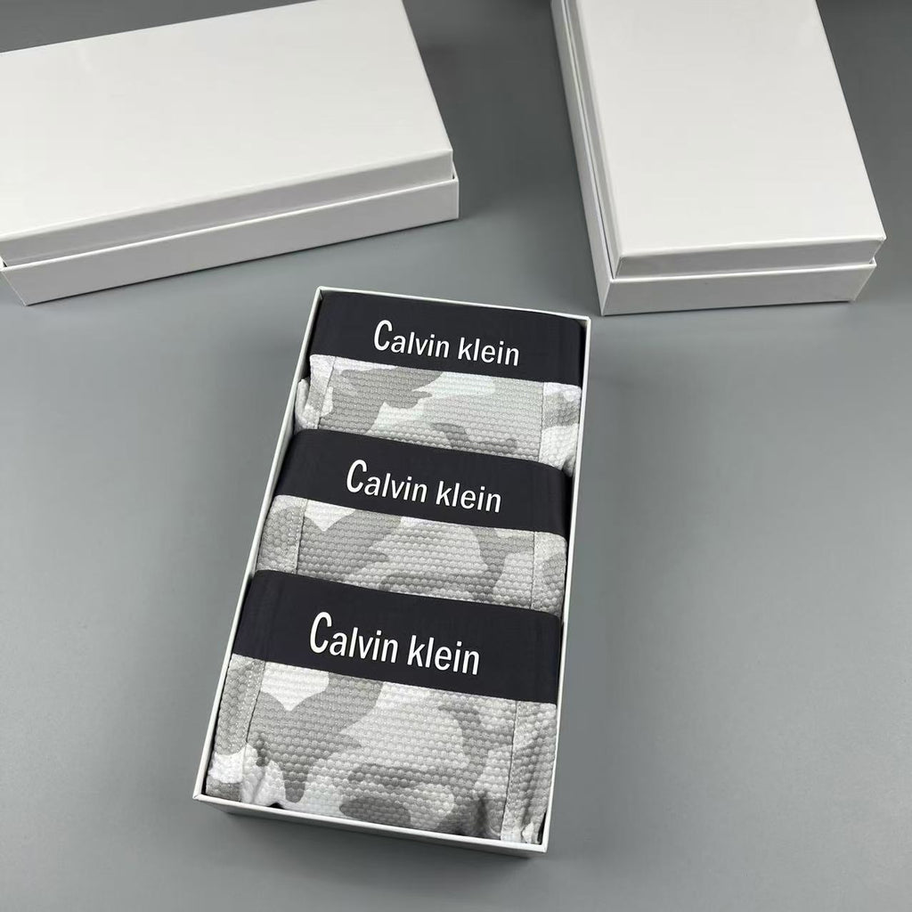 Calvin Klein Logo Waistbands Men's Boxer Briefs - 3-Piece Box
