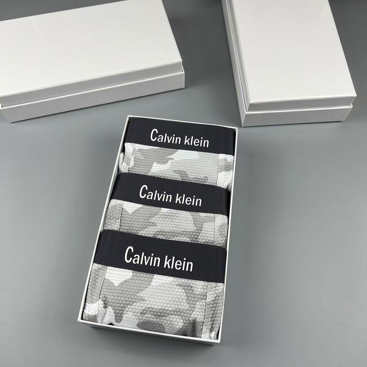 Calvin Klein Logo Waistbands Men's Boxer Briefs - 3-Piece Box