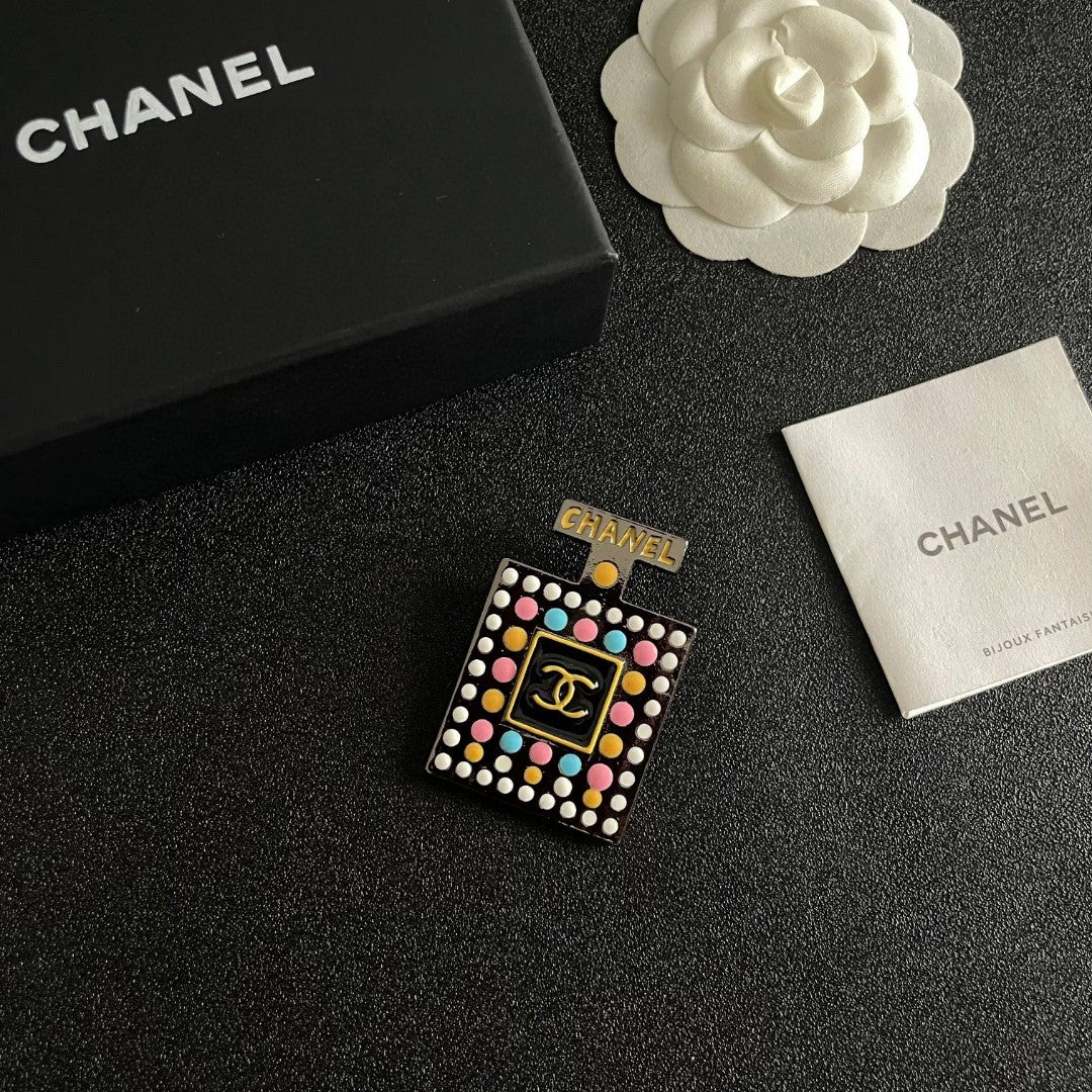 Double-C Emblem Brooch in Polished Metal-Tone – Design 041 styled product view