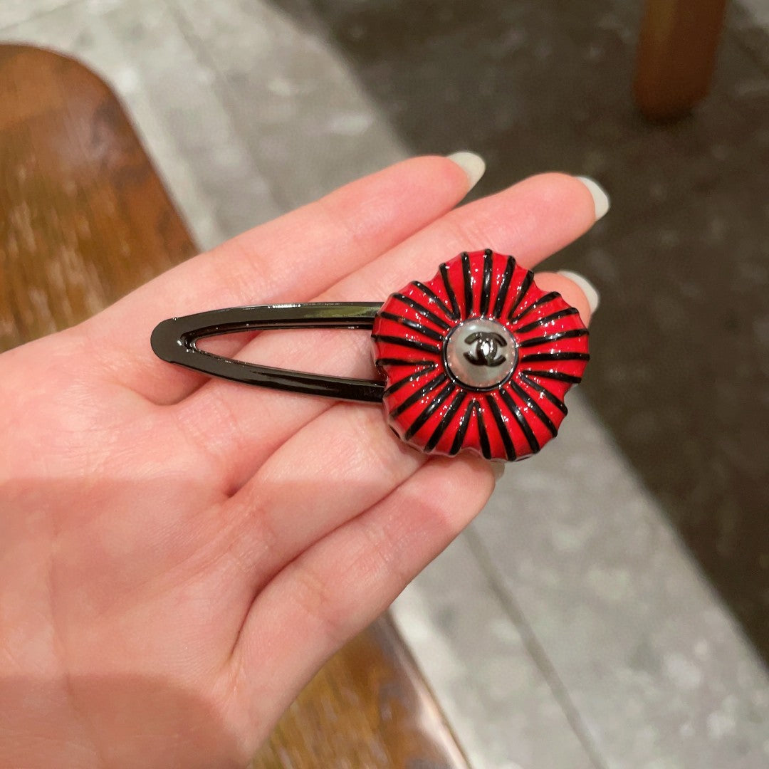 Camellia Hair Clip – Camellia Detail – Design 004 side detail
