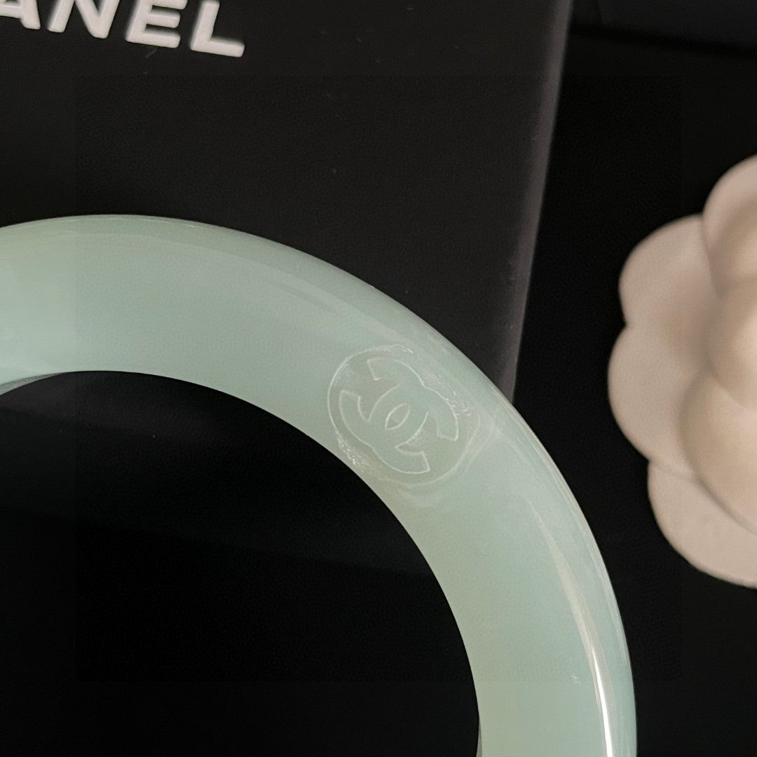 Signature Emblem Bangle in Polished Metal-Tone – Design 024 front product view