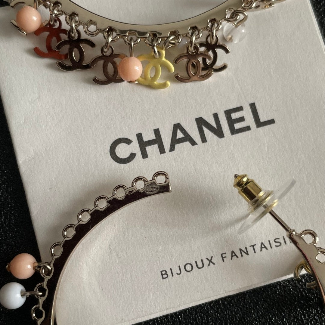 Double-C Emblem Pearl-Detail Statement Earrings – Pearl Detail – Design 020 main product view