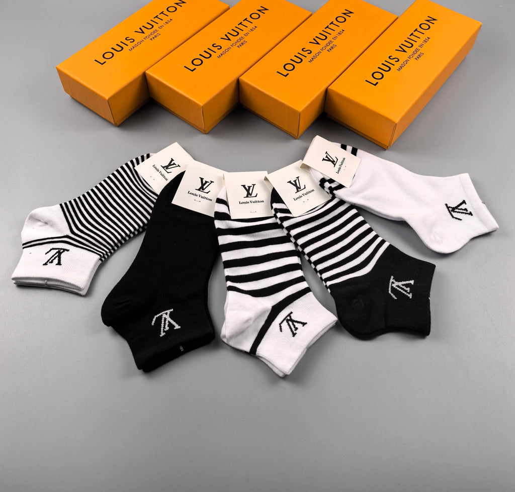 Louis Vuitton Short Socks - 5-Pair Set