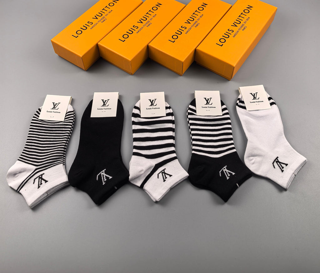 Louis Vuitton Short Socks - 5-Pair Pack