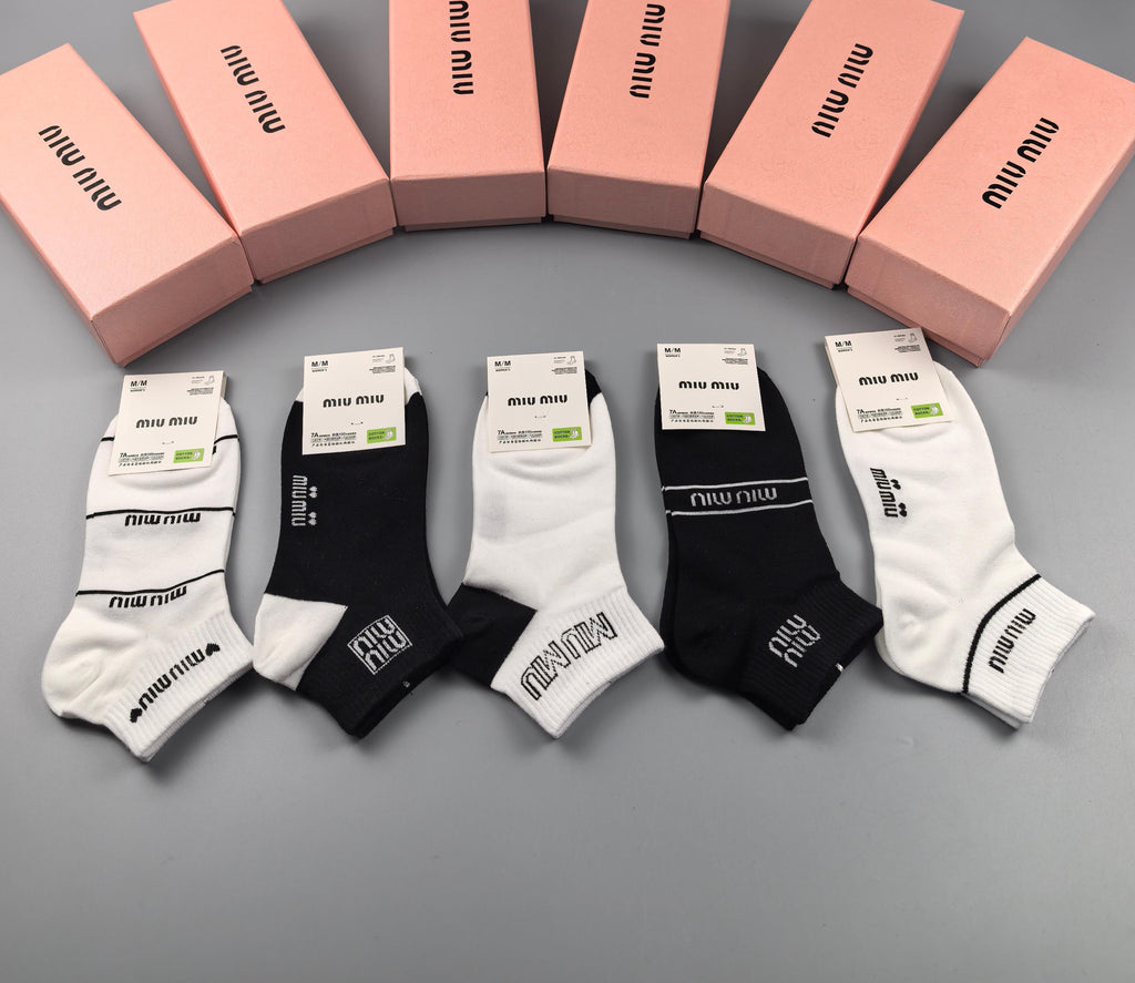 Crew Socks