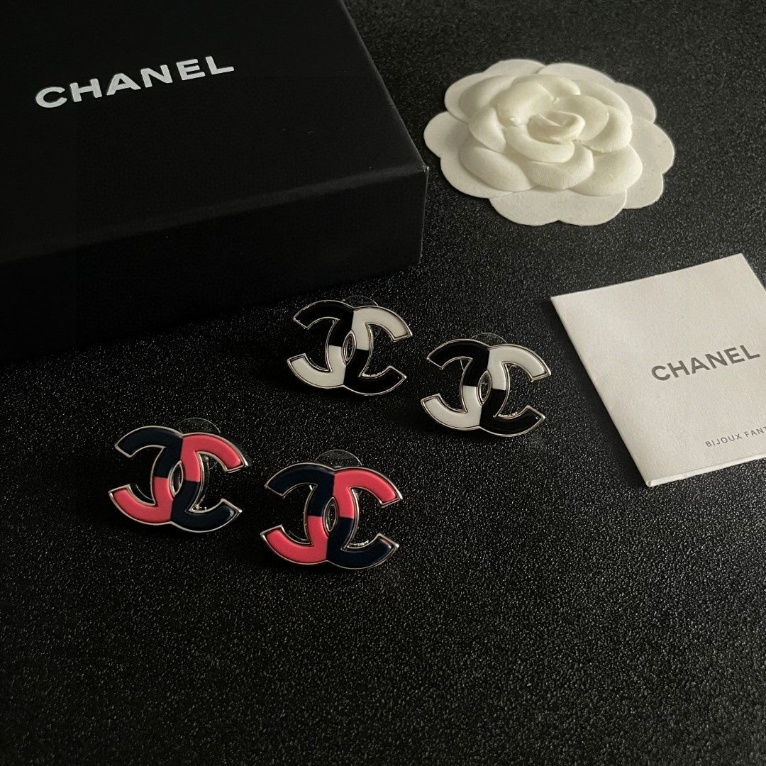 Double-C Emblem Stud Earrings in Polished Metal-Tone – Design 241 styled product view
