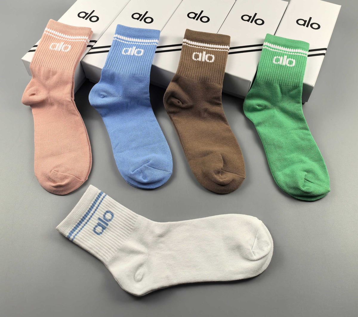 Alo Cotton Crew Socks