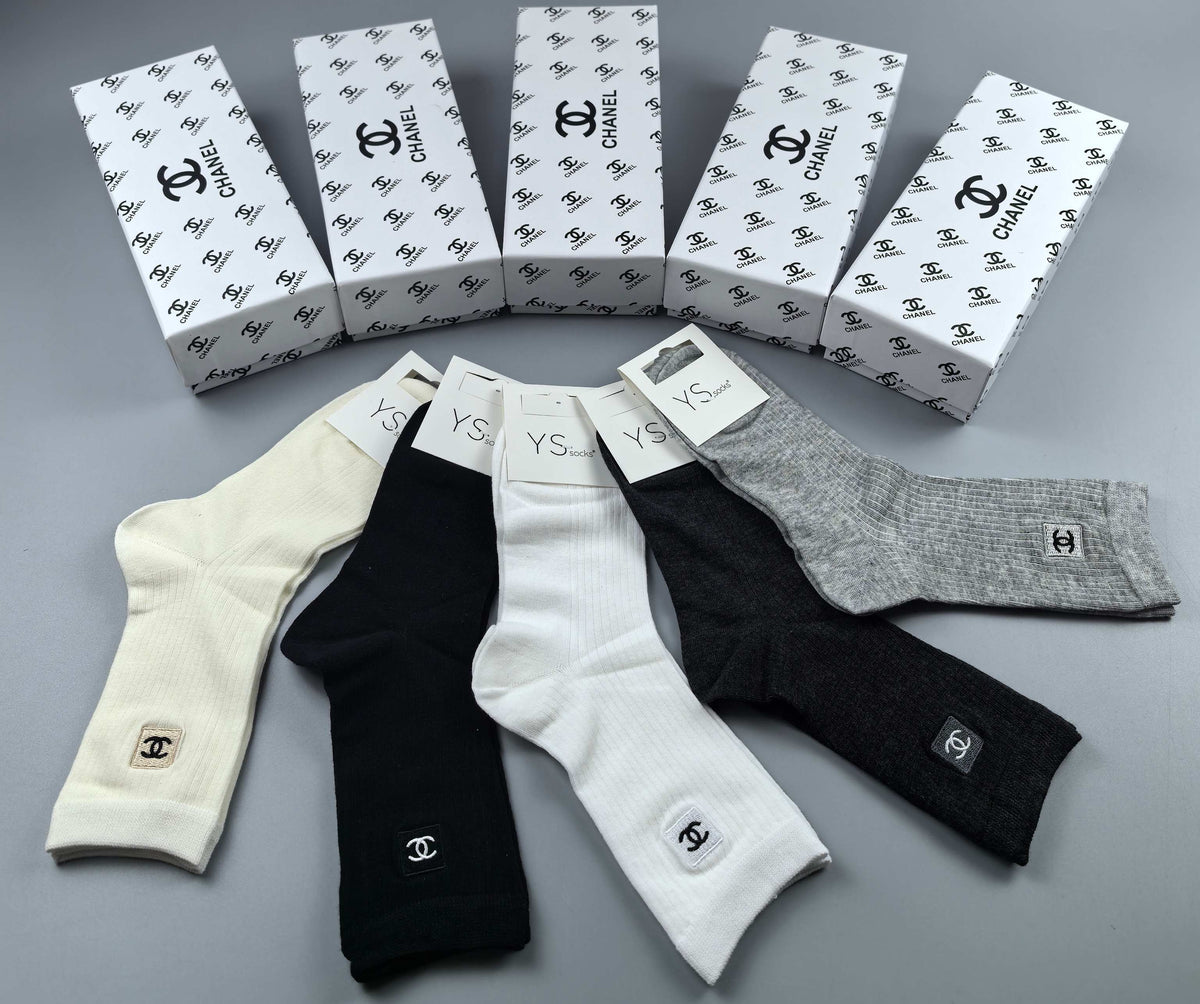 Chanel Neutral Ankle Ankle Socks 5-Pair Box Collection Essentials