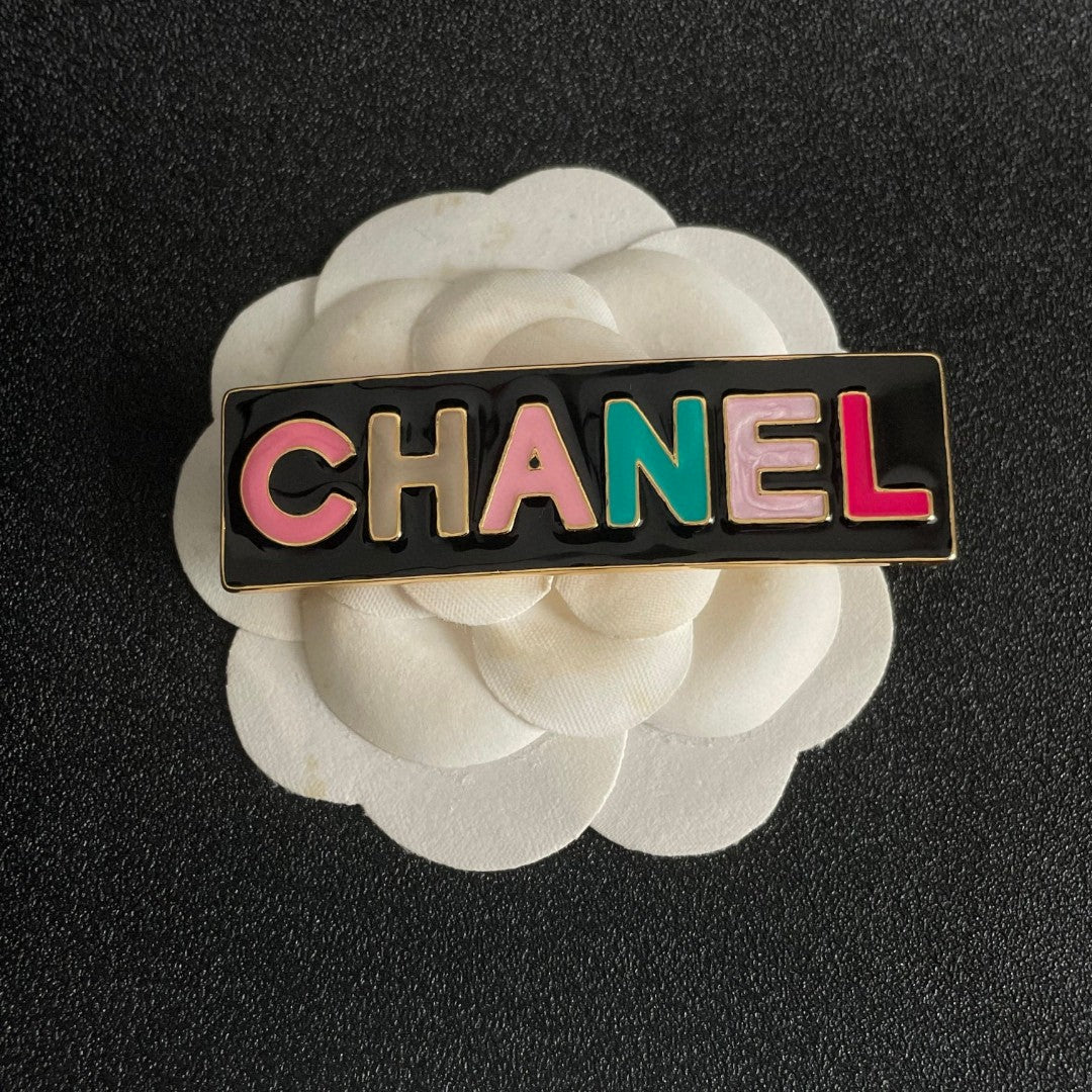 Letter Hair Clip – Design 004 front product view