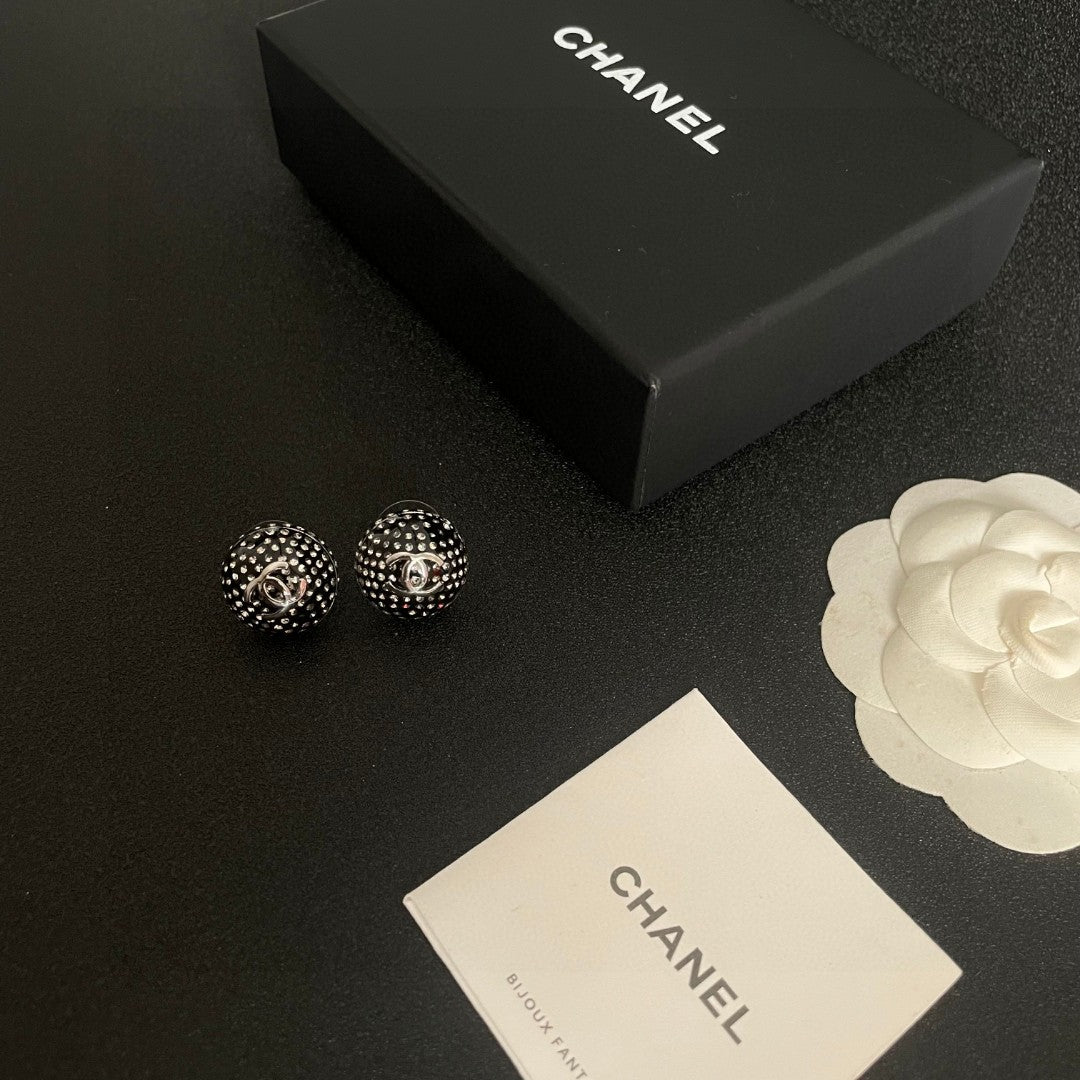 Double-C Emblem Crystal-Accent Stud Earrings – Design 028 close-up detail