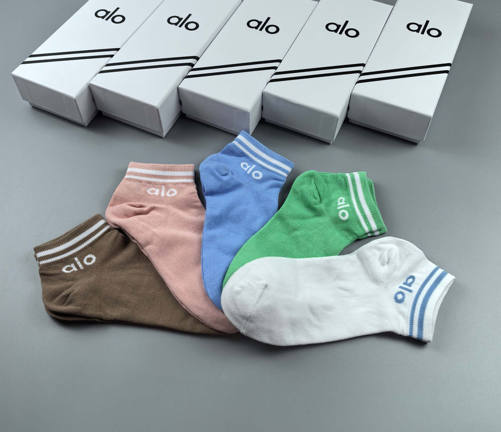 Alo Cotton Crew Socks