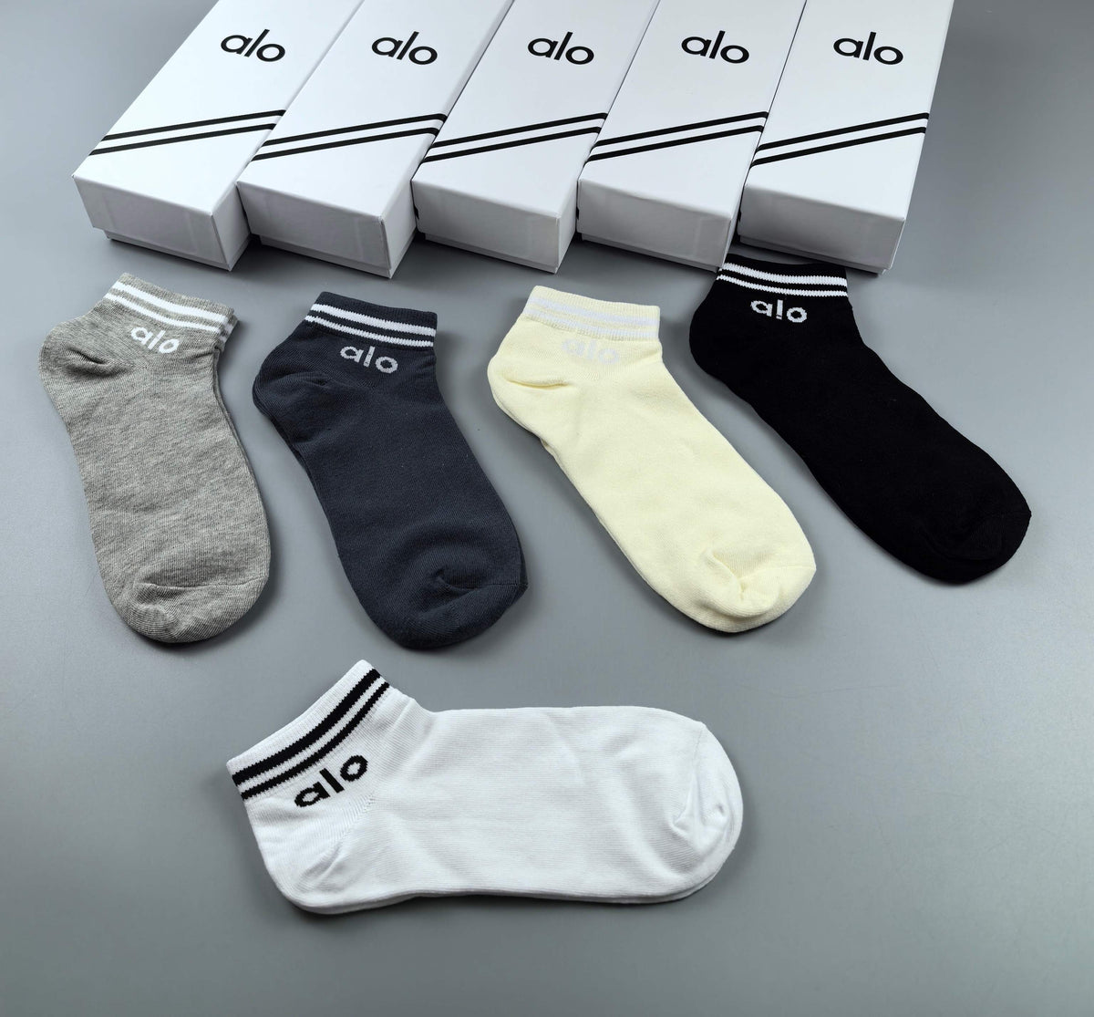 Alo Cotton Crew Socks