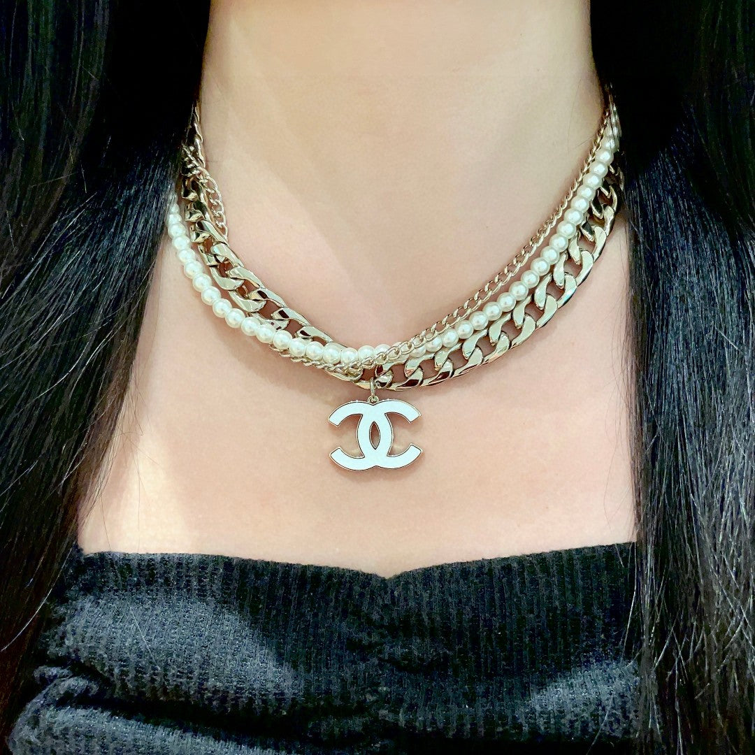 Double-C Emblem Pendant Necklace in Polished Metal-Tone – Design 033 detail view