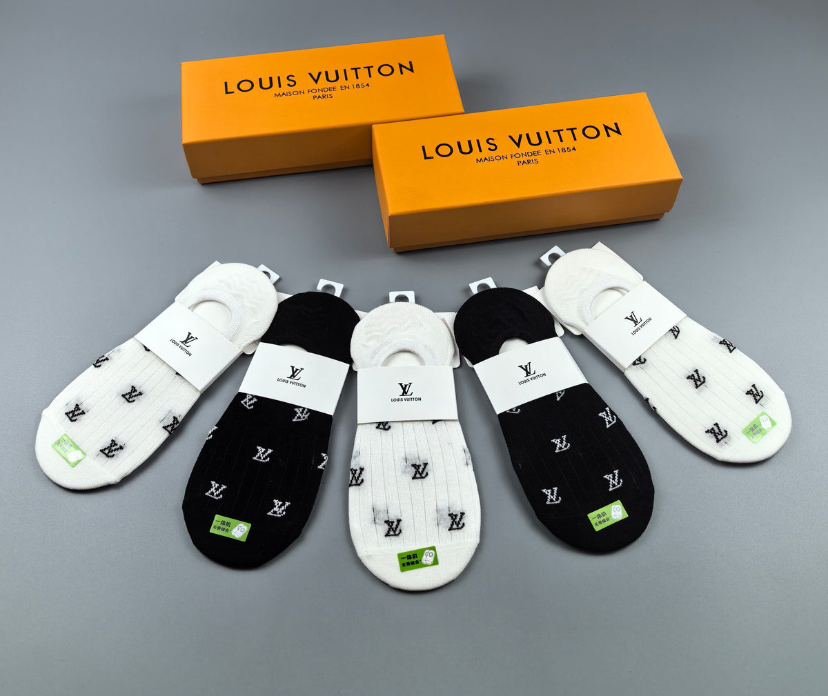 Louis Vuitton Short Socks - 5-Pair Box
